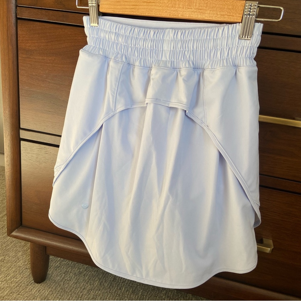 Lululemon Hotty Hot High Rise Skirt Lined Size 2 Light Blue With Pocket